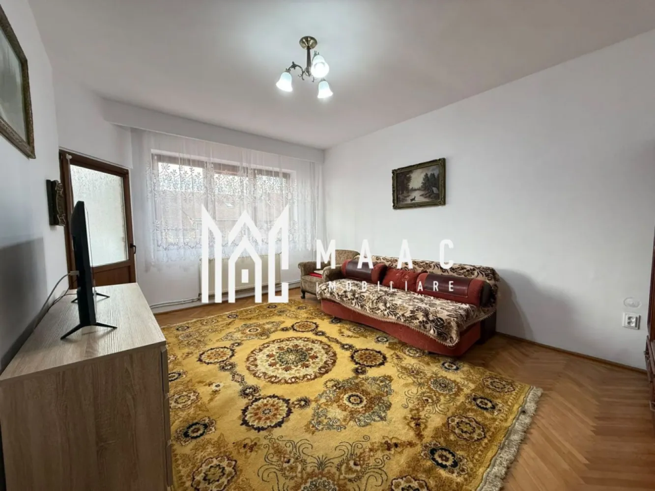 Apartament 4 camere | Curte | 3 bai | 4 balcoane | Strand