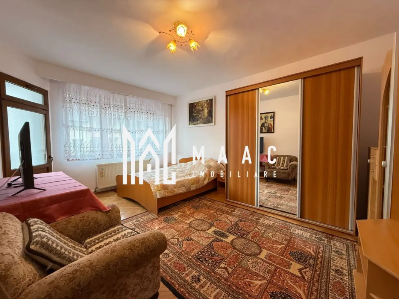 Apartament 4 camere | Curte | 3 bai | 4 balcoane | Strand