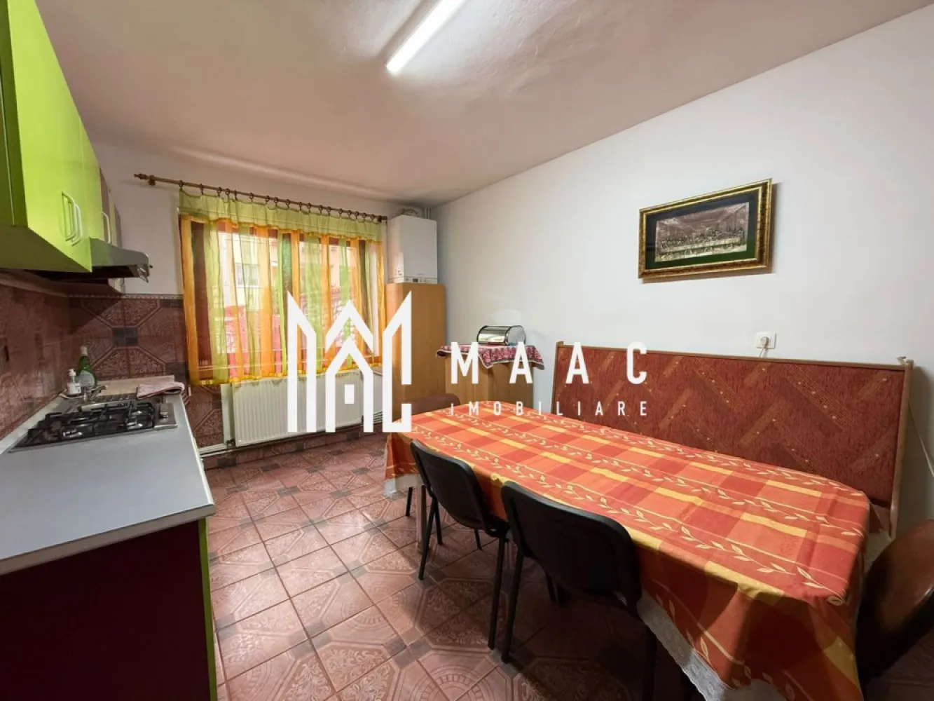 Apartament 4 camere | Curte | 3 bai | 4 balcoane | Strand