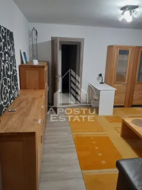 Apartament cu 2 camere de inchiriat , Zona Complex , Timisoara