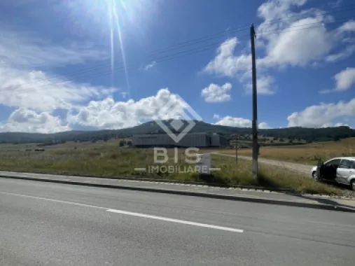 Teren 19.5 Ari, Unirea – Zona Teraplast Arena