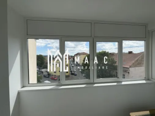 Logo MAAC IMOBILIARE logo