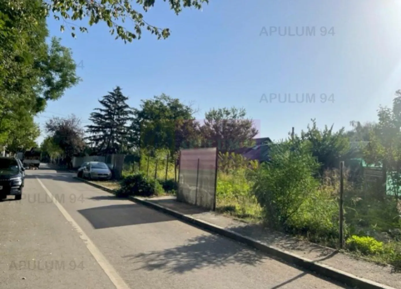 Teren Straulesti. - Compania imobiliara Apulum 94 va propune un teren situat in zona Straulesti, langa padure. 
Strada este asfaltata, lata .
Terenul este situat pe colt, avand 2 deschideri, una de 30 ml si cealalta de 11,38 ml.
Utilitatile sunt pe strada, in fata terenului.
Pentru vizionare si mai multe detalii nu ezitati sa ma contactati pe nr 0733683446- Laura Ionescu.
