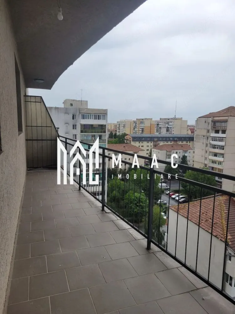 Apartament 2 camere decomandat | Hipodrom 3, Sibiu | balcon 12 mp - Apartament cu 2 camere decomandat în Hipodrom 3, Sibiu, cu 60 mp utili și balcon de 12 mp, pentru cei care caută apartamente de închiriat Sibiu într-un imobil construit în 2008.

Detalii proprietate:
• Suprafață utilă: 60 mp
• Compartimentare: 2 camere decomandate, bucătărie, baie și holuri
• Balcon mare de 12 mp
• Etaj 9 din 11
• Imobil construit în 2008
• Stare bună, complet mobilat
• Centrală proprie, cablu și internet
• Loc de parcare dedicat

Proprietatea este amplasată în zona Hipodrom 3 din Sibiu. Compartimentarea decomandată, balconul generos și parcarea dedicată susțin o utilizare practică a spațiului pentru locuire de zi cu zi.

Cod anunț CP3213429. Contactați echipa MAAC Imobiliare pentru detalii suplimentare și pentru programarea unei vizionări.

Conținut optimizat cu AI, aprobat de agent uman.