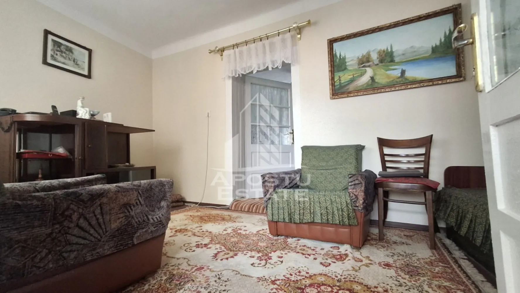 Casa 4 camere,Teren 360 mp Micalaca Garaj, Gradin