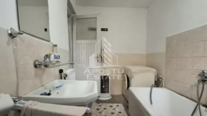 Casa 4 camere,Teren 360 mp Micalaca Garaj, Gradin