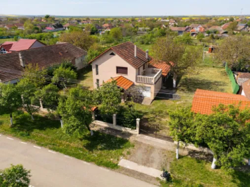 Vanzare Casa Noua Independenta Energetic în Stil Italian – Paulis
