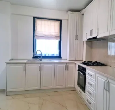 Apartament 2 camere de închiriat în ansamblul Roka Concept, Micro 17