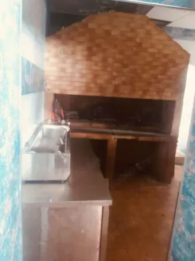 BRASADAS închiriază Sp Com 200mp fost restaurant Sect. 2