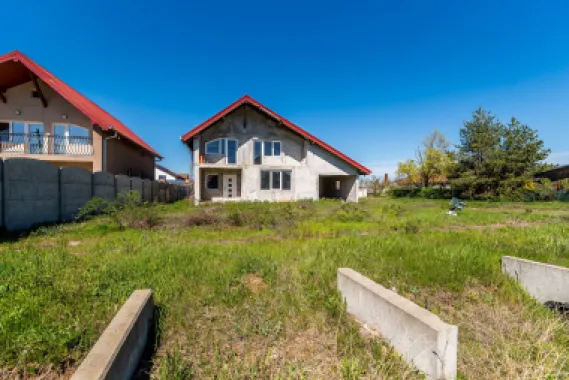 🏡 Casă P+1 la gri | 239 mp construiți | Călugareni -14 km de Arad