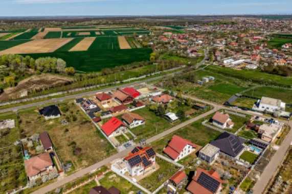 🏡 Casă P+1 la gri | 239 mp construiți | Călugareni -14 km de Arad