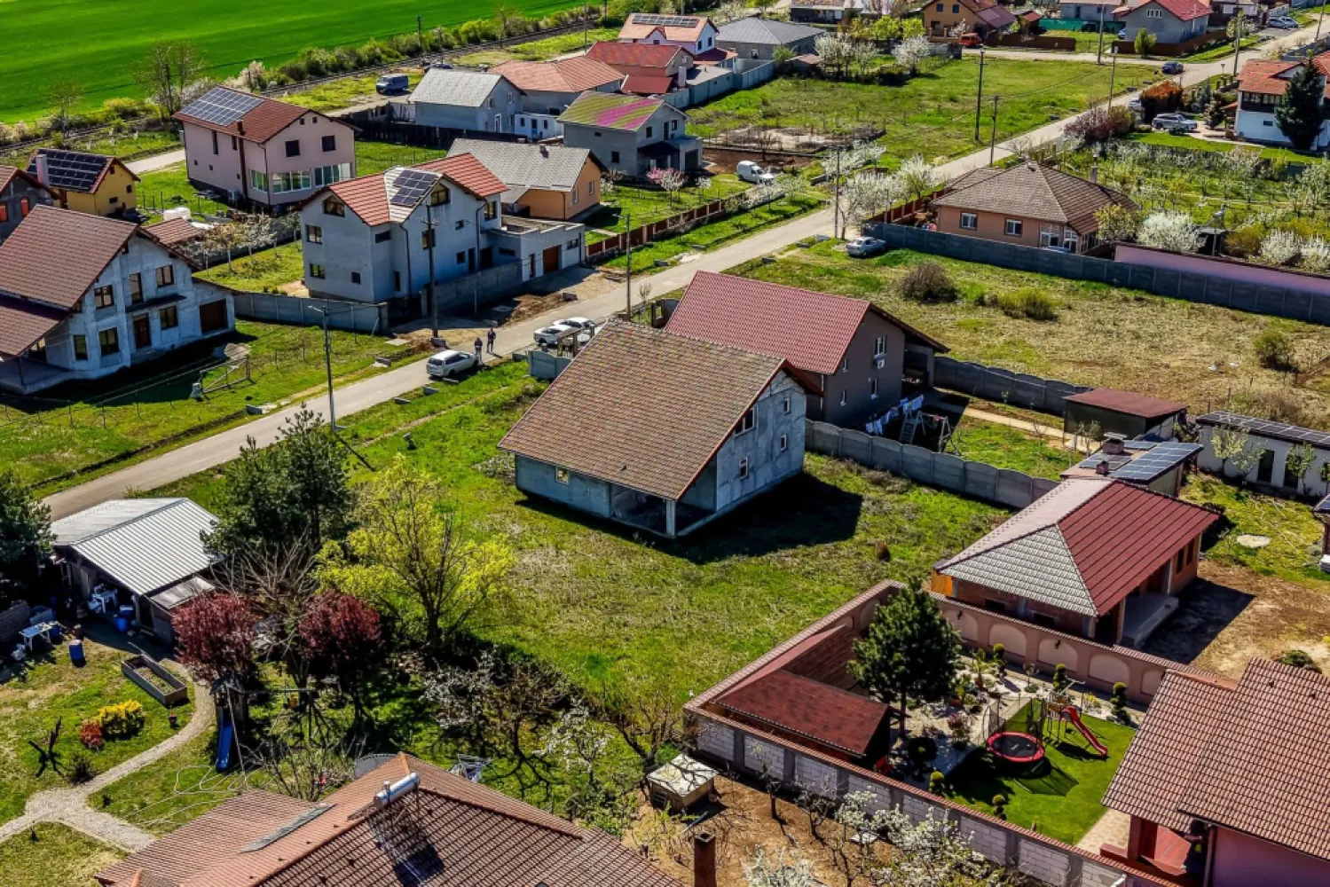 🏡 Casă P+1 la gri | 239 mp construiți | Călugareni -14 km de Arad