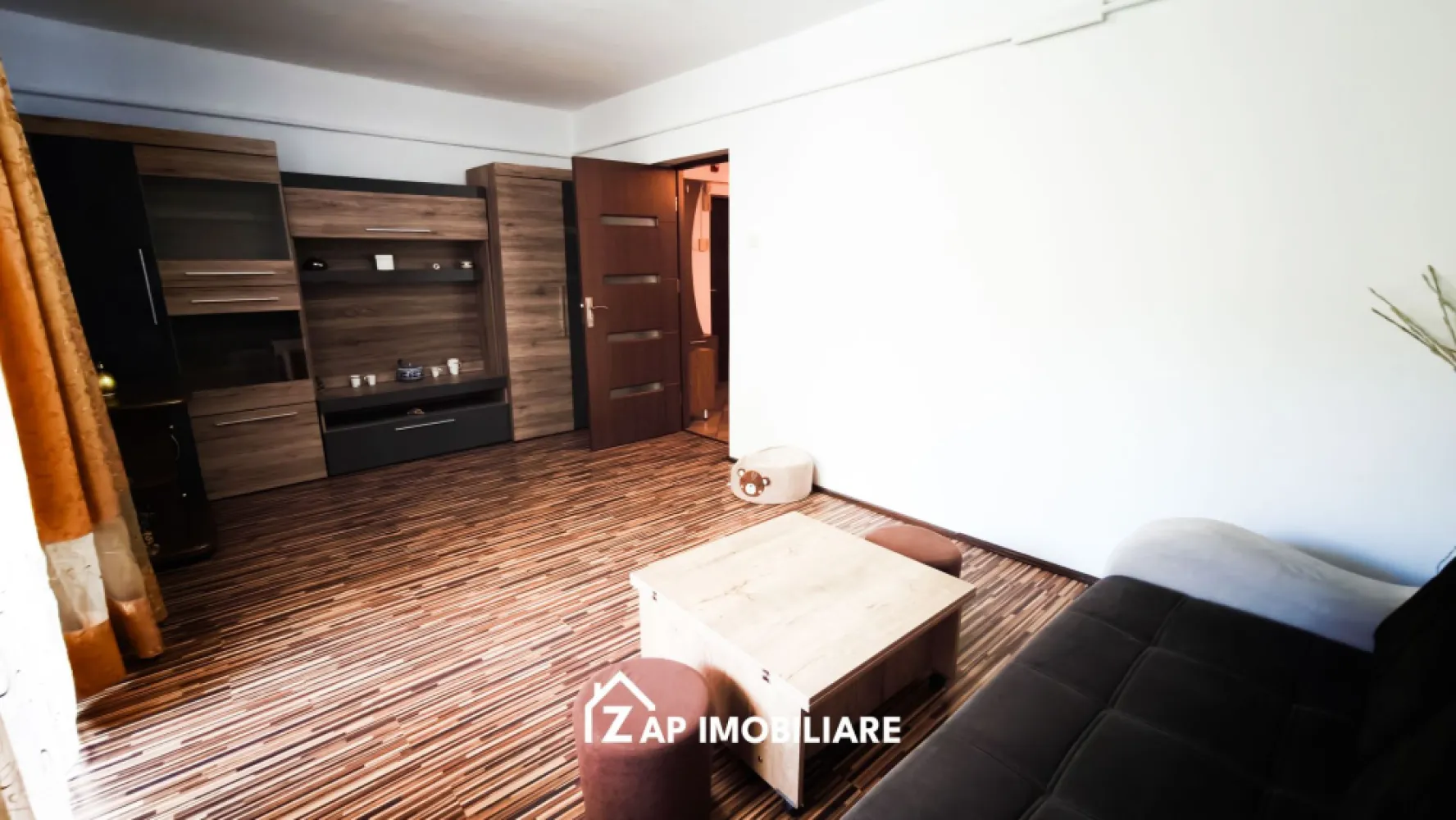 Tudor - Apartament 3 camere confort 1 - Str Moldovei -