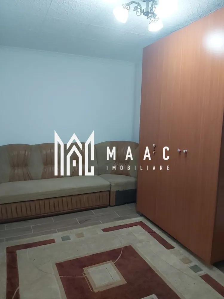 Apartament 2 camere | Parter | Pretabil spațiu comercial | Zona Milea - MAAC Imobiliare vă propune spre vânzare un apartament decomandat cu 2 camere, situat la parter, în zona Bulevardul Vasile Milea, în apropiere de OMV, o locație cu vad bun și acces facil din Sibiu.

Caracteristici principale
 • compartimentare decomandată
 • situat la parter
 • se vinde complet mobilat și utilat

Avantaje
 • poziționare excelentă, cu vizibilitate bună
 • pretabil pentru schimbare de destinație în spațiu comercial
 • ideal pentru birouri, salon, cabinet sau investiție
 • acces facil către principalele artere ale orașului

Această proprietate reprezintă o oportunitate excelentă, atât pentru locuință, cât și pentru dezvoltarea unei afaceri.

📞 Pentru mai multe detalii sau pentru programarea unei vizionări, vă rugăm să ne contactați și să menționați ID-ul proprietății: CP2996312.