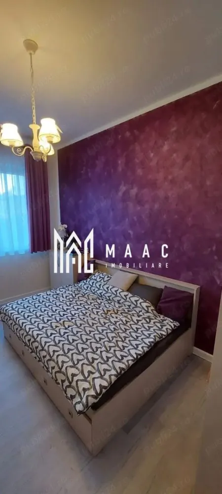 Apartament 3 camere | 54 MP | Grădină 35 mp | Cartier Kastani - MAAC Imobiliare vă propune spre vânzare un apartament modern cu 3 camere, situat la parter.

Imobilul este construit în anul 2018 și beneficiază de o compartimentare eficientă, cu doar doi pereți exteriori, ceea ce contribuie la un confort termic ridicat.

Caracteristici principale
 • Suprafață utilă: 54 mp
 • Grădină privată: aproximativ 35 mp
 • Parter
 • Loc de parcare inclus (în fața apartamentului)

Compartimentare
 • living cu bucătărie open-space
 • 2 dormitoare
 • baie
 • hol de acces

Accesul în grădină se face direct din dormitorul matrimonial, oferind un spațiu ideal pentru relaxare, zonă verde sau barbeque.

Dotări și finisaje
 • încălzire în pardoseală (centrală nouă – ianuarie 2026)
 • tâmplărie PVC cu izolație termică și fonică
 • izolație exterioară cu polistiren de 10 cm și finisaj Caparol
 • finisaje interioare realizate cu produse Oskar și Caparol
 • mobilă realizată la comandă din MDF și PAL
 • uși interioare din lemn, realizate pe comandă
 • mochetă premium în dormitoare
 • gresie în living, bucătărie, baie și hol

Orientare
 • dormitoarele: est (răsărit)
 • livingul, bucătăria și baia: vest (apus)

Avantaj investițional

Apartamentul este închiriat în prezent, cu contract valabil până la 05.12.2026, către o familie stabilă de aproximativ 3 ani, oferind posibilitatea de preluare a chiriașilor și generare imediată de venit.

Alte avantaje
 • zonă liniștită, cartier nou
 • acces facil către punctele de interes din oraș
 • ideal atât pentru locuit, cât și pentru investiție

Pentru mai multe detalii sau pentru programarea unei vizionări, vă rugăm să ne contactați și să menționați ID-ul proprietății: CP2982586.