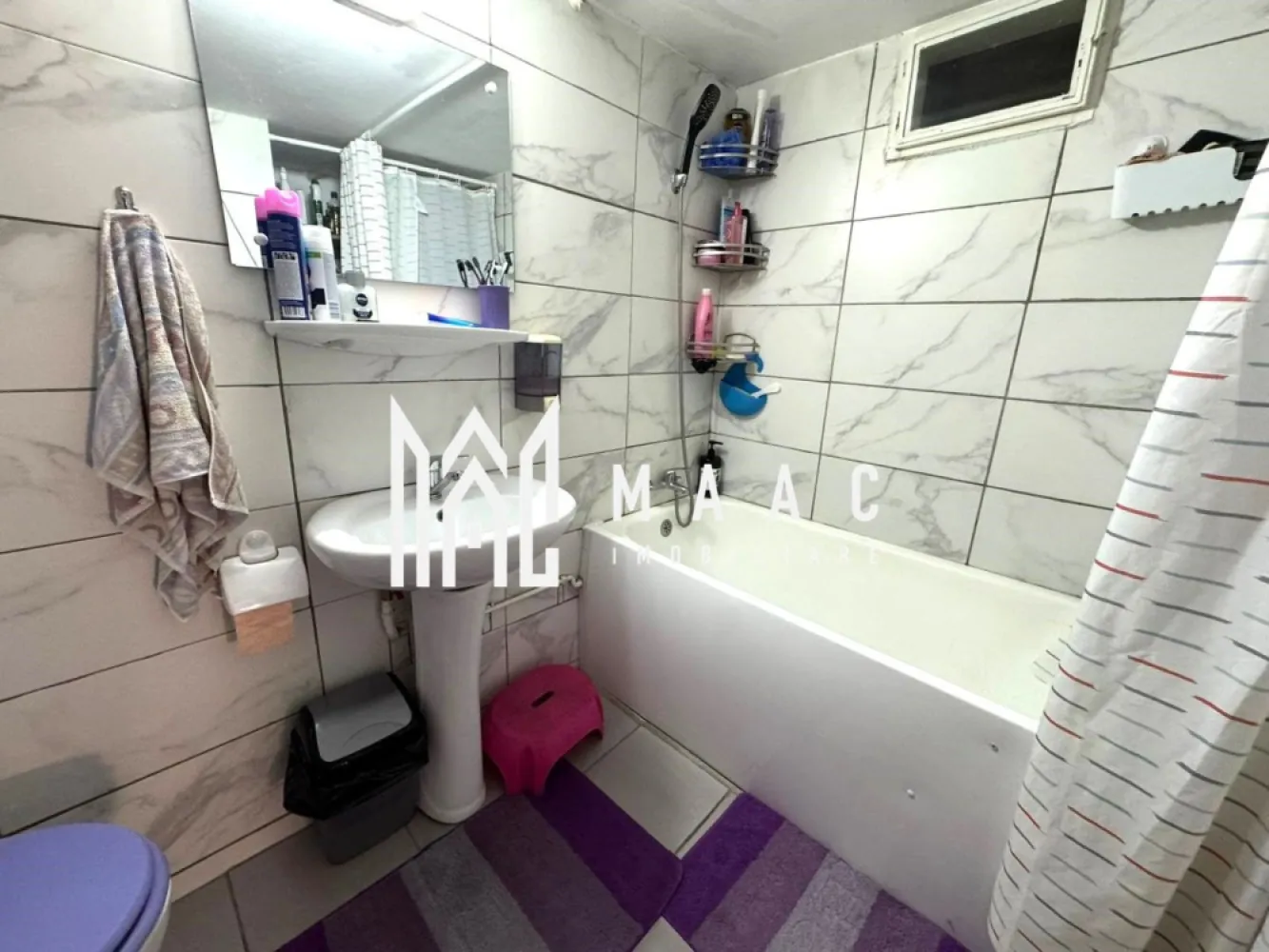 Apartament la casă I 4 camere I Curte 100 mp I Lazaret