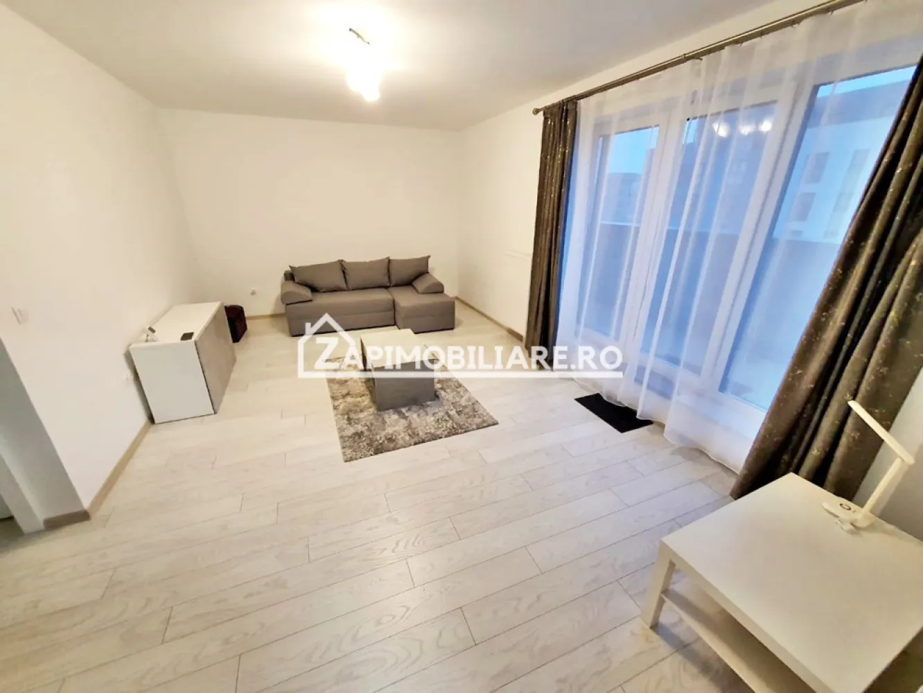 Apartament 1 camera in Bloc NOU,43mp.parcare, boxă la subsol