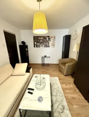 Apartament decomandat 2 camere Victoriei