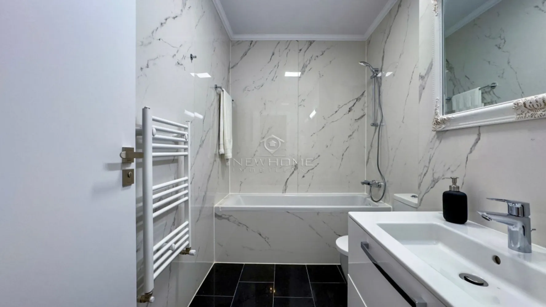 Apartament 1 camere, Parcare, zona Iulius Mall Park Lake