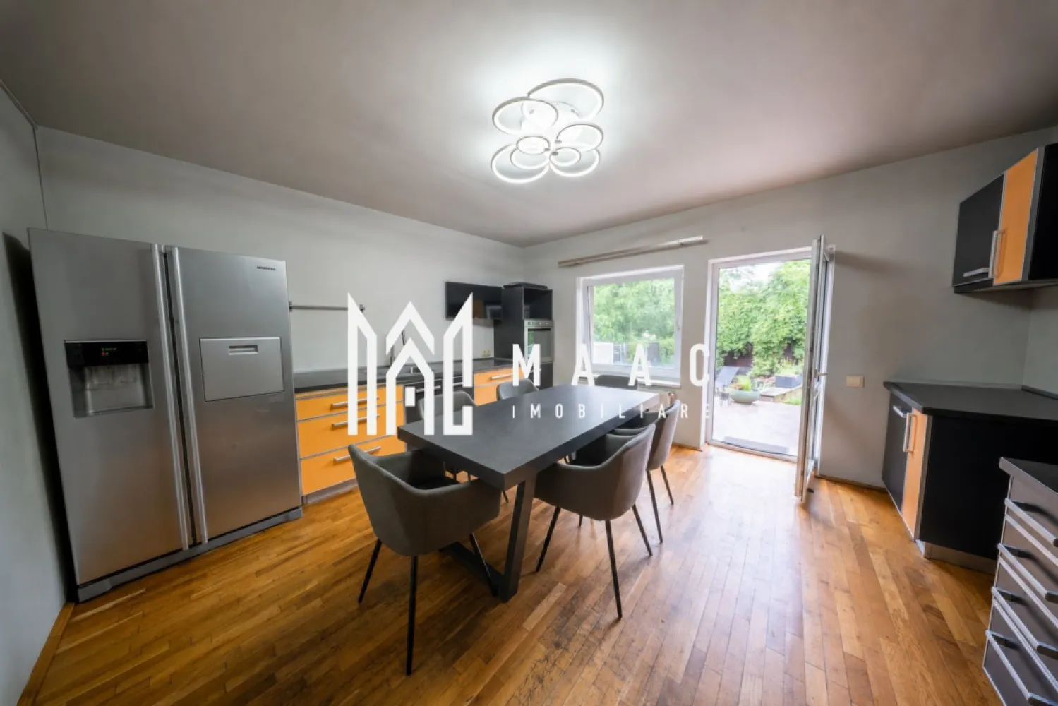 Casa individuala | Centru | Teren 628 mp