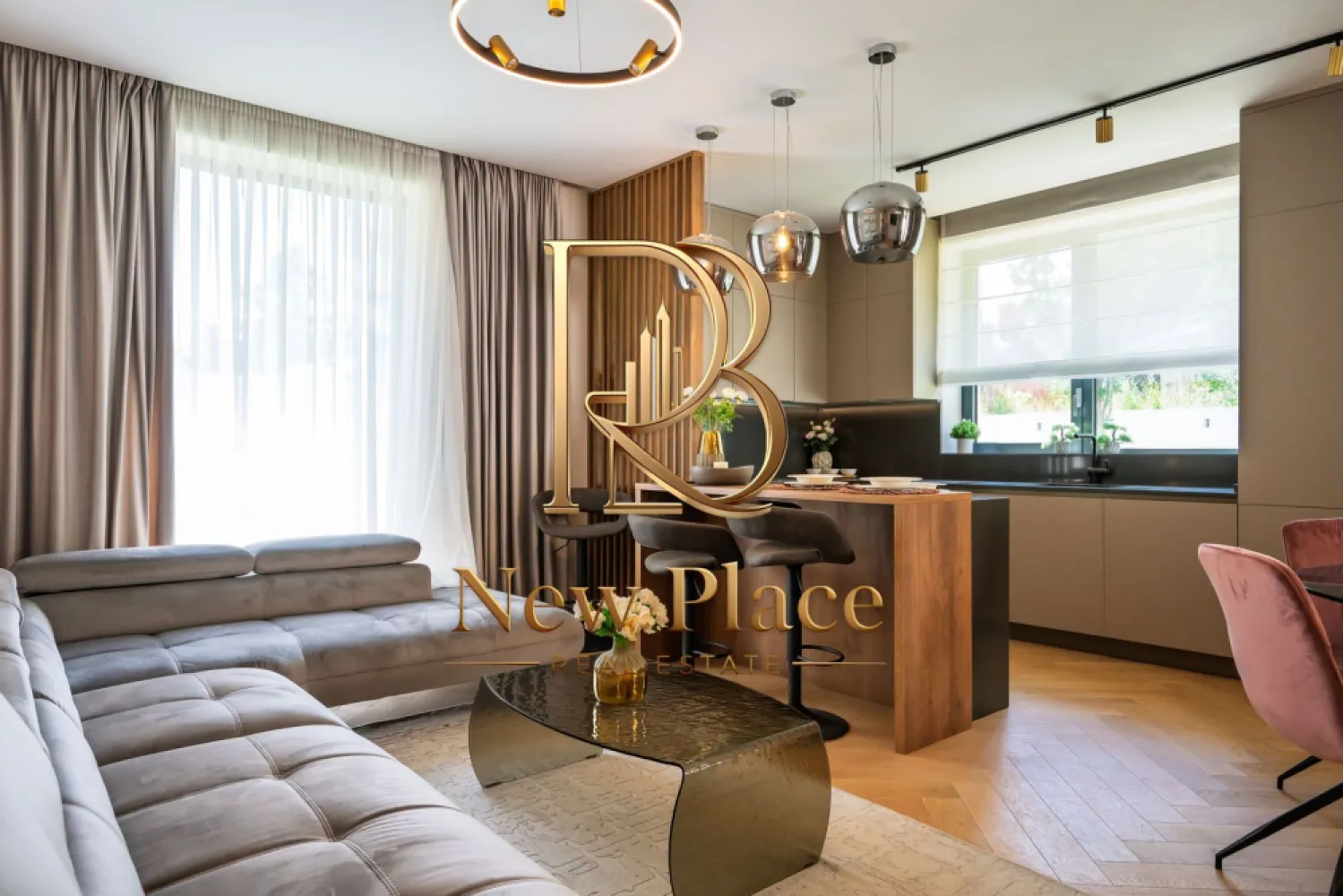 [VIDEO] IANCU NICOLAE | ROVERE | CURTE 190 mp [+21% TVA] ULTRA LUX - ✅Pentru o perspectiva mai buna asupra imobilului, va invitam sa vizionati Video-ul de prezentare✅

New Place Real Estate Company va propune spre vanzare un apartament spatios si inteligent compartimentat, situat intr un Ansamblu Rezidential din zona de nord a Capitalei, intr-o oaza de liniste, cu aer curat si acces facil catre toate punctele de interes. Situat in zona Erou Iancu Nicolae, Ansamblul este plin de rafinament fiind locul ideal in care vei beneficia de intimitatea necesara de fiecare data cand pasesti acasa si unde vei gasi o comunitate formata din locatari care impartasesc aceleasi valori cu tine.

Ansamblul are o arhitectura moderna, este format din cladiri cu regim de inaltime mica (P+2+3R+4R), fiind este construit pe un lot de 8,000 mp de teren, amprenta constructiei avand doar 3,000 mp, parcarile fiind prevazute doar la subteran, avand curti interioare cu spatii verzi generoase care includ o piscina si loc de joaca pentru copii.

Apartamentul se afla situat la Parter si are o Curte cu suprafata de 190.00 mp, avand o suprafata utila totala de 110.16 mp, suprafata desfasurata fiind impartita astfel: living, dining si bucatarie open space cu suprafata de 37.50 mp, dormitor matrimonial cu zona de dressing cu suprafata de 19.10 mp si baie proprie cu suprafata de 4.50 mp, inca un dormitor matrimonial cu zona de dressing cu suprafata de 15.40 mp si baie proprie cu suprafata de 3.80 mp, dormitor secundar cu suprafata de 15.90 mp, grup sanitar cu suprafata de 3.50 mp si hol cu suprafata de 10.10 mp.

Sepaprat se poate achizitiona si unul sau doua locuri de parcare situate la subteranul imobilului la pretul de 25,000 Eur+TVA.

Finisajele de top si facilitatile exclusive completeaza calitatea constructiei, oferind un confort sporit rezidentilor ansamblului:
- Piscina exterioara
- Loc de joaca pentru copii
- Spatii pietonale largi si pline de verdeata
- Centrala de imobil
- Video interfon
- Locatie ideala
- Branduri de top atat pentru finisaje cat si pentru materialele de constructie

Pentru mai multe detalii sau pentru a programa o vizionare, nu ezitati sa ne contactati.

Aceasta oferta apartine New Place Real Estate Company.