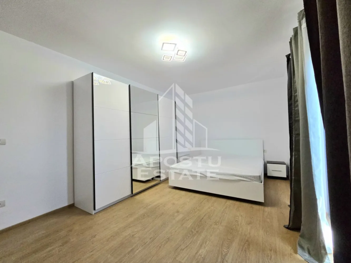 Apartament cu 3 camere, 2 balcoane, zona Calea Urseni
