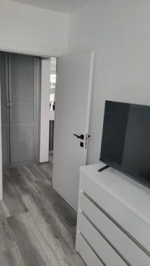 De inchiriat apartament cu 2 camere la Papadie, etaj 3, renovat, 550 E