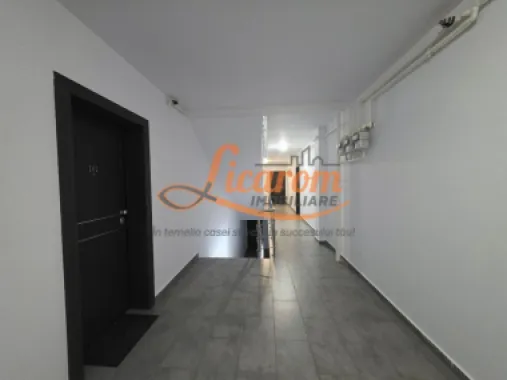 Apartament 2 camere, mobilat, lift, parcare, animale,Cristian BV