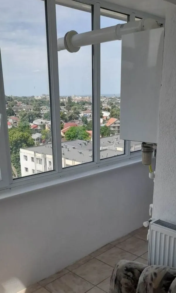 De vanzare apartament cu o cameră str. Brăilei, et. 7, 58.000 euro