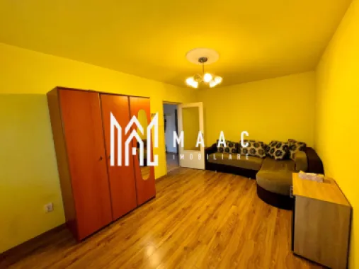 Logo MAAC IMOBILIARE logo