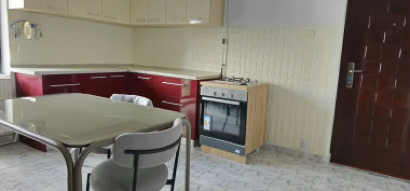 De inchiriat apartament spatios, zona Garii, et. 3, 490 euro negociabil