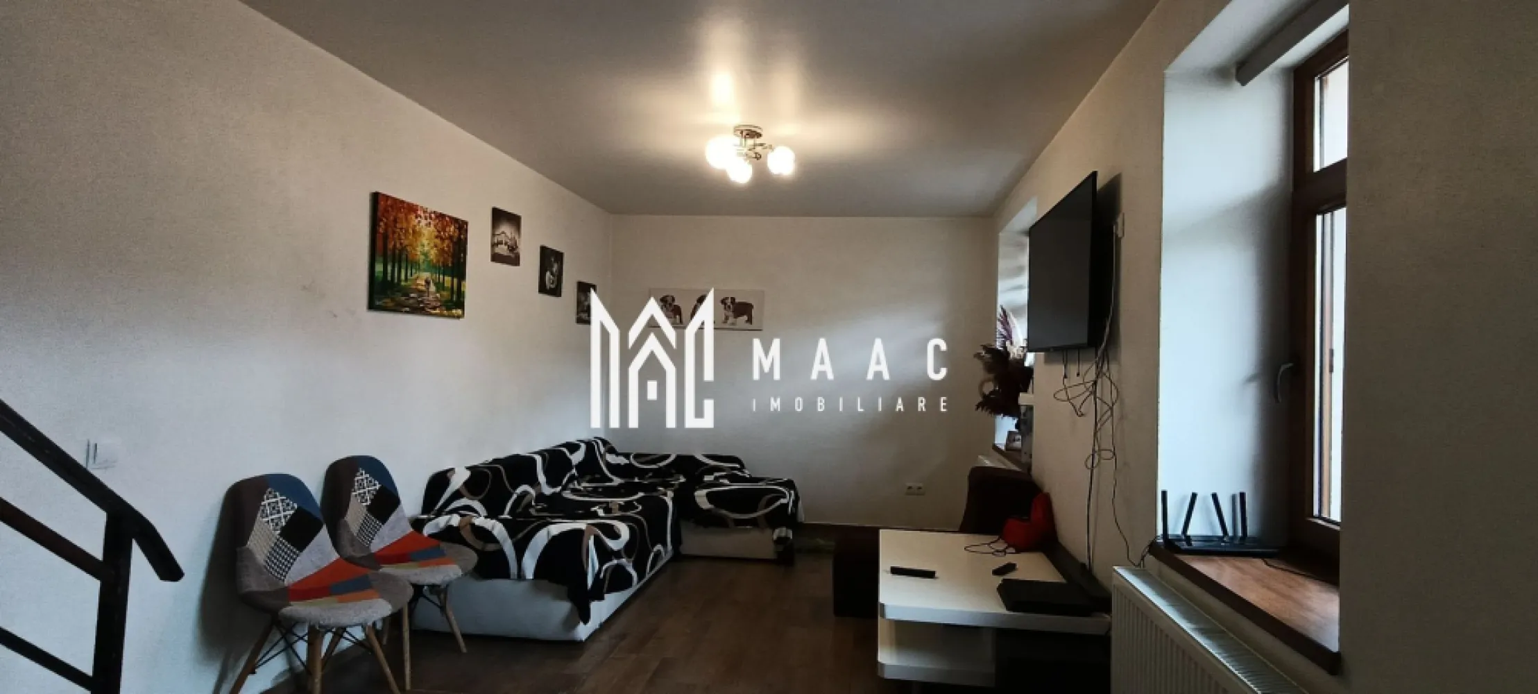 Casă | 120 MPU | 3 camere | Central - MAAC Imobiliare vă propune spre vânzare o casă mobilată, situată în zona străzii 9 Mai ,strategic pentru a oferi un acces rapid către Centrul Istoric, piața agro-alimentară Cibin, facultăți, școli și grădinițe, fiind o variantă potrivită pentru cei care vor sa fie aproape de punctele de interes ale orașului.

Compartimentarea este pe parter și etaj, după cum urmează:

Parter: Hol, living, bucătarie separată și baie.

Etaj: Hol, pod , 2 dormitoare si baie.

Podul este mansardabil, putând fi amenajat ca spațiu de locuit suplimentar.

Puncte de reper in apropiere:
Strada 9 Mai

Piața Cibin

Centrul vechi la mică distanță de mers pe jos

La câțiva pași , stație de autobuz

Caracteristici:
120 mp utili

Curte comună, dar vecini liniștiți ,o mică parte de curte cu gard proprie aprox.20 mp, unde se poate lua în considerare o mică terasă, și spațiu depozitare în spate îngrădit aprox.30 m,pentru: depozitare,loc de joacă copii mic, sau pentru animale precum cățeluși etc.

2 băi

Izolație exterioară

Construcție cărămidă

Achiziția se poate face prin credit bancar sau din surse proprii.

Pentru mai multe detalii sau pentru a programa o vizionare, contactați-ne și specificați codul proprietății ID : CP2997124