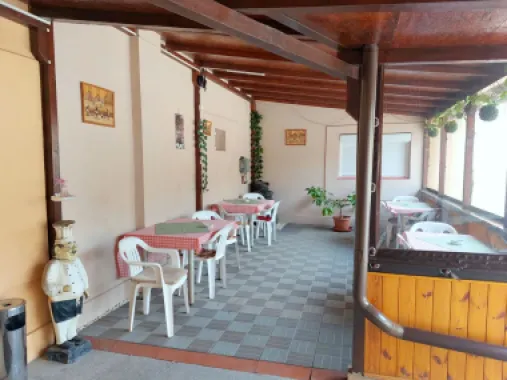Pensiune de vânzare – Galați | Bariera Traian | 14 camere