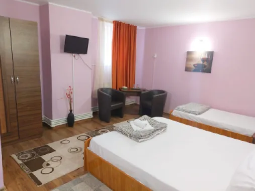 Pensiune de vânzare – Galați | Bariera Traian | 14 camere