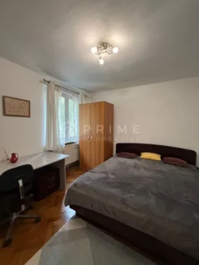 Apartament cu 3 camere decomandate- Ideal pentru studenti - Zona Tudor
