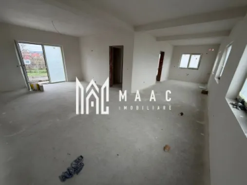 Casă Tip Duplex | 4 Camere | 2 Balcoane | Terasă | Șura Mică