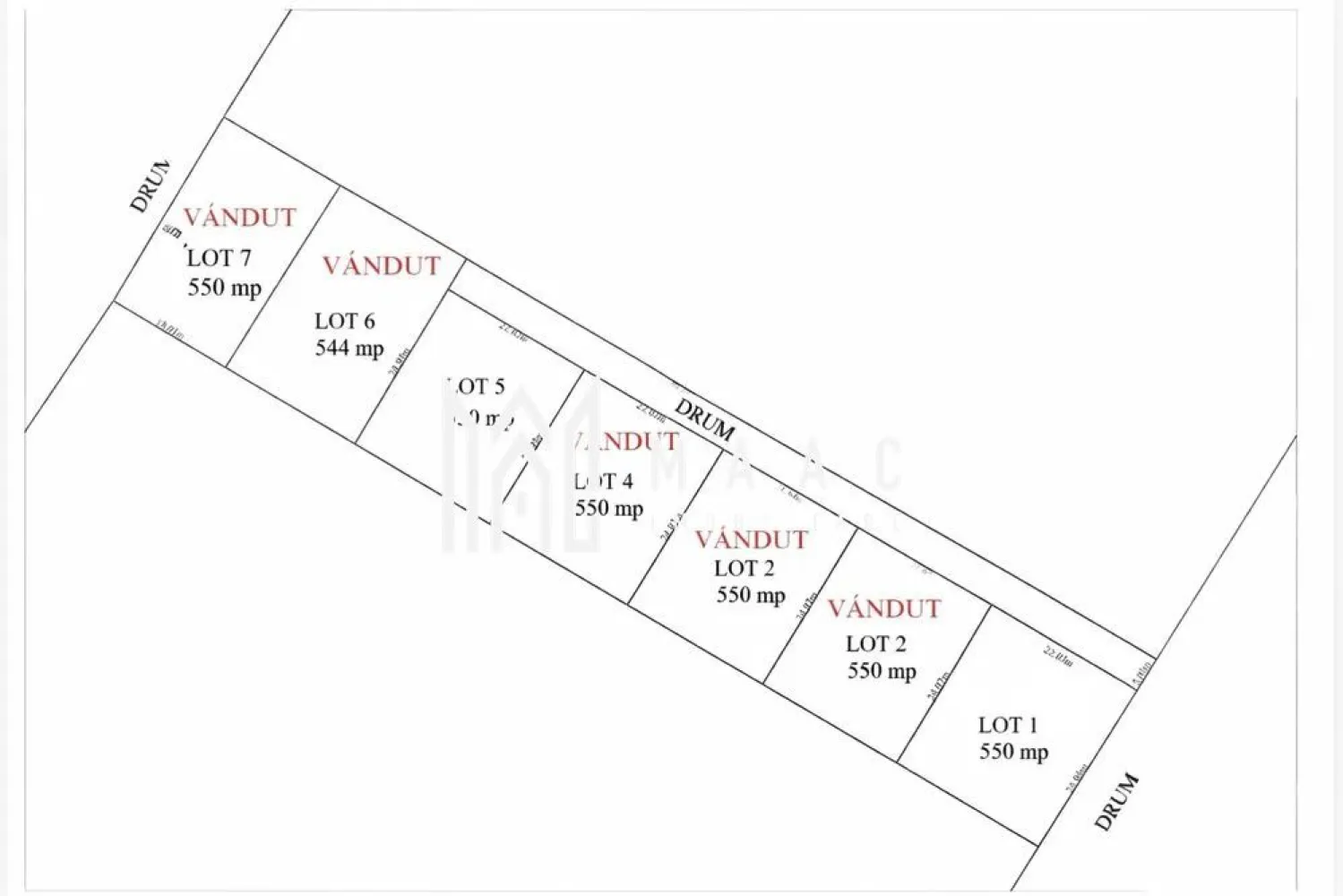 Parcele de Teren | Extravilan | 500 MP | Ideal Cabane AFrame| Lângă Lac |Tocile - MAAC Imobiliare vă propune spre vânzare parcele de teren extravilan situate în zona Tocile, o locație superbă care se distinge prin liniște și o panoramă deosebită asupra cadrului natural. 

Fiecare parcelă are o suprafață de 500 mp si o deschidere la strada de 25 metri liniari, la momentul actual fiind disponibile două.

Locația ideală pentru cei care își doresc o casă de vacanță, fiind o zona unde s-au achizitionat deja loturi pentru amplasarea unor cabane tip A-frame.

În ceea ce privește utilitățile, rețeaua de energie electrică este disponibilă la drumul de acces, existând posibilitatea realizării de branșamente individuale pentru fiecare parcela în parte.

 Terenul oferă oportunitatea de a vă retrage într-o zonă cu aer curat, fiind pretabil pentru construcții cu regim mic de înalțime specifice zonelor de agrement.

 Deoarece mai sunt disponibile doar două parcele, vă invitam să ne contactați pentru a programa o vizionare sau pentru informații suplimentare specificând codul de identificare al proprietății ID: CP3009809
