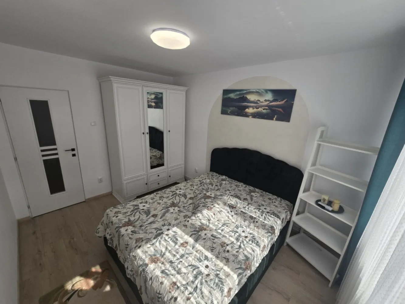 Apartament 2 camere,50mp+balcon,mobilat si utilat,lift nou