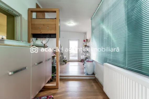Apartament spatios cu potential enorm in Gradiste Comision 0%