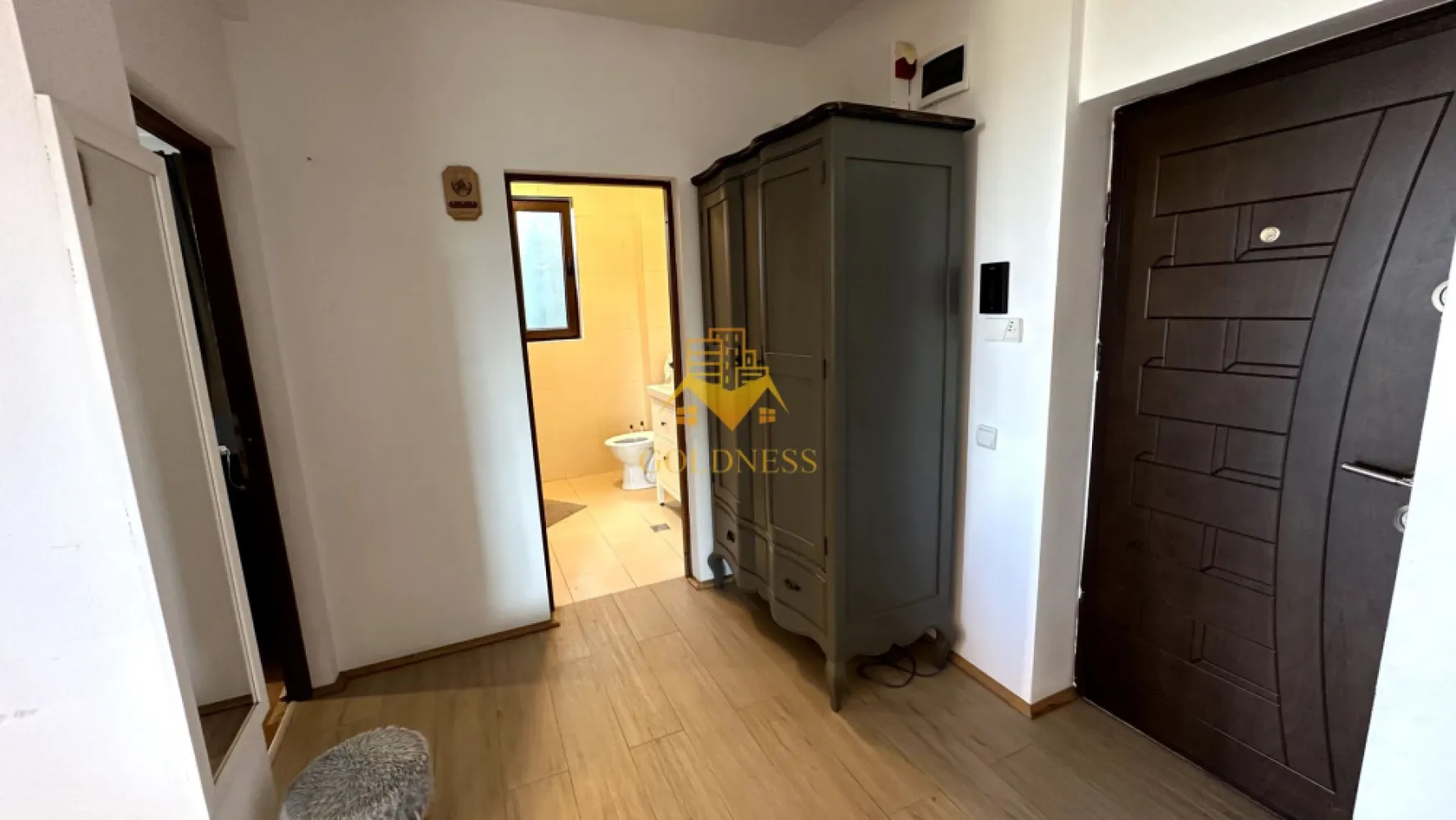 2 camere, Europa, Eugen Ionescu, Calea Turzii,Parcare, Gradina proprie