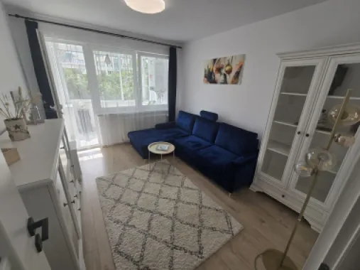 Apartament 2 camere,50mp+balcon,mobilat si utilat,lift nou