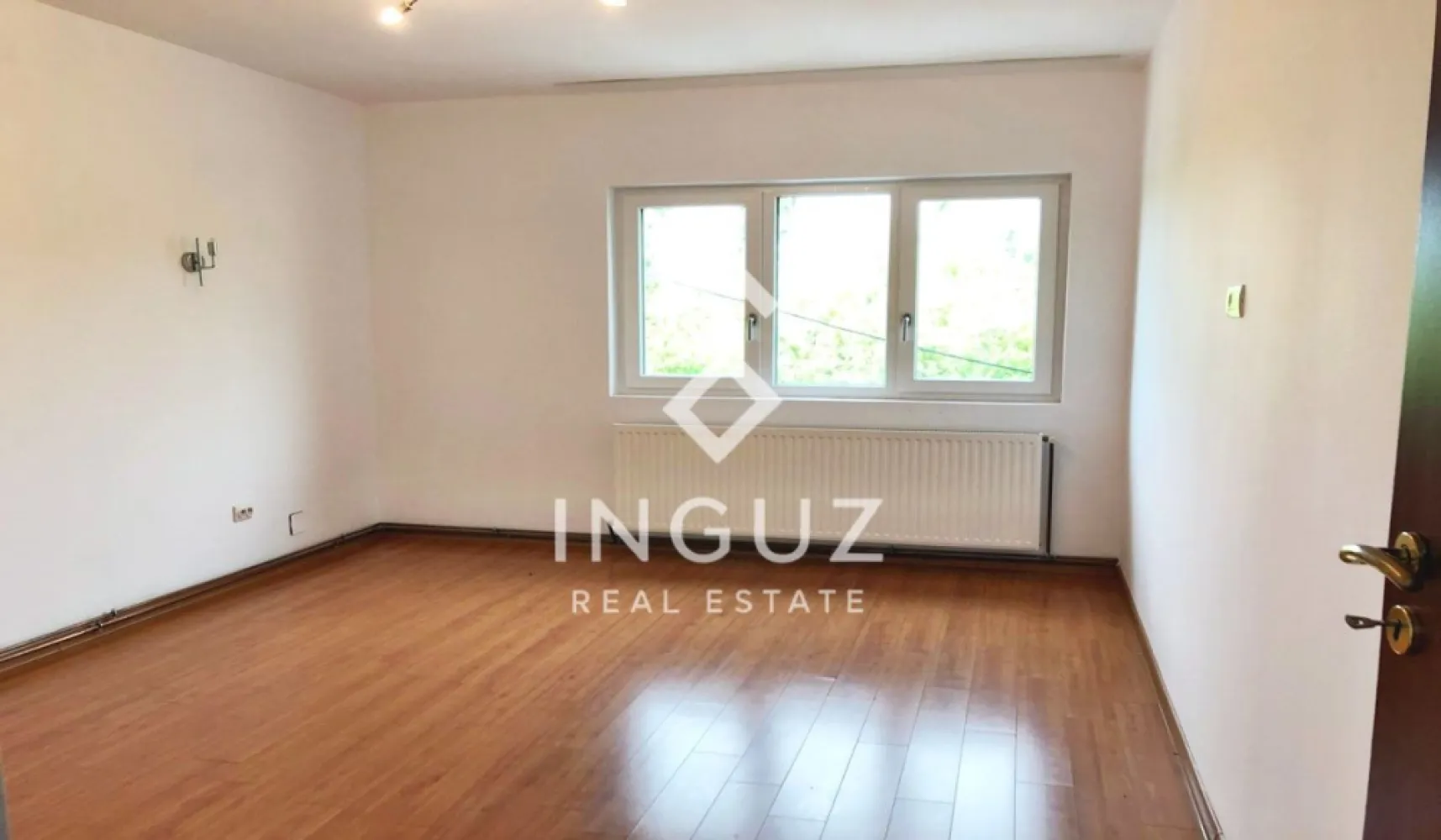 Vilă duplex de închiriat / vânzare | Colentina – Zona Sportului