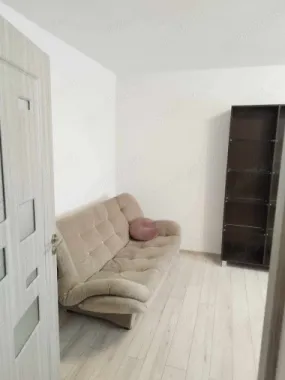 Apartament de închiriat