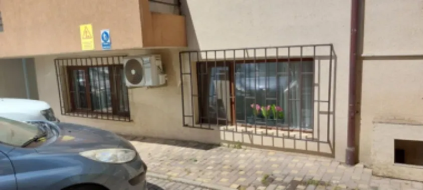 Inchiriez Apartament 2camere