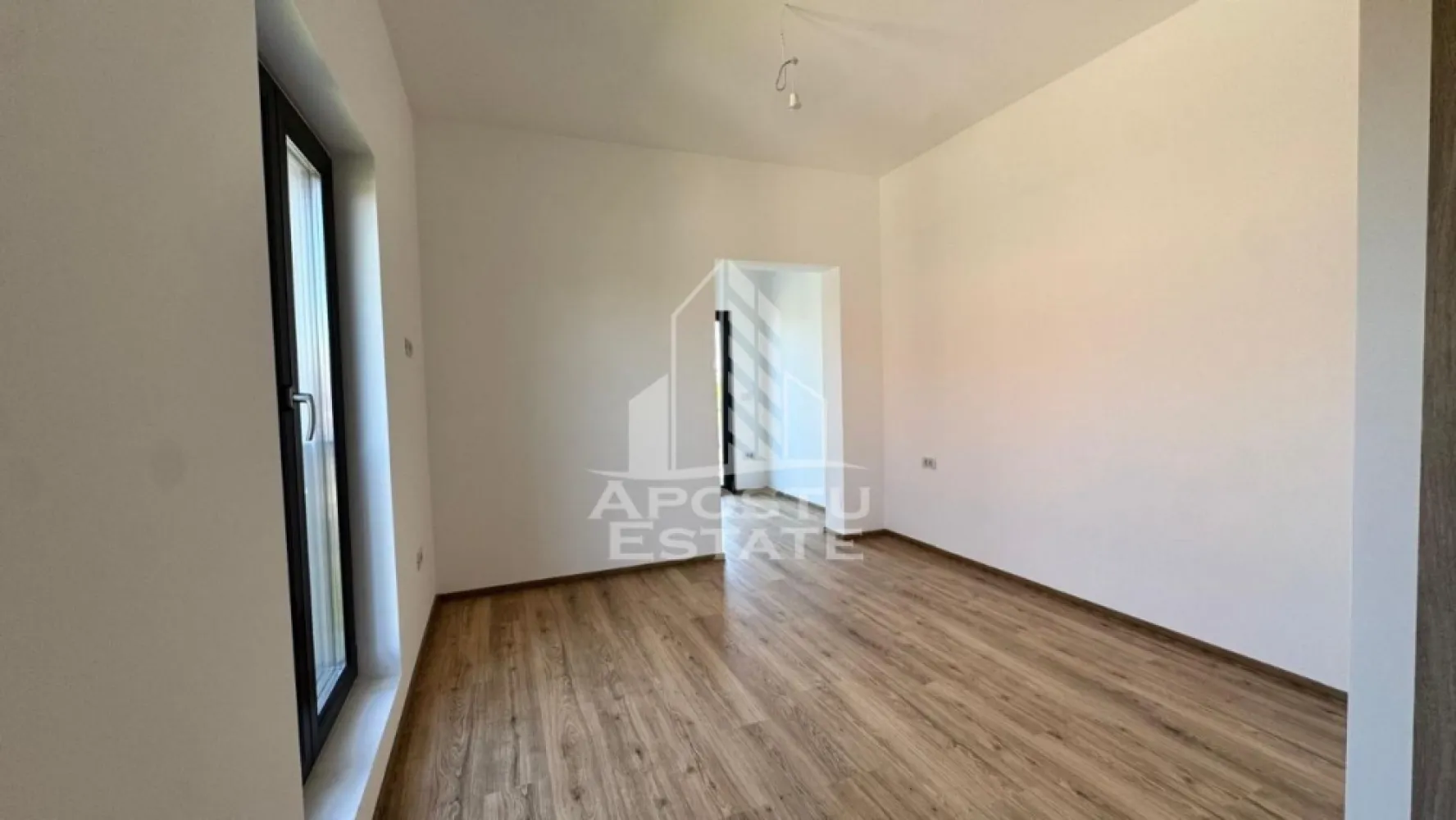 Duplex 4 camere , gradina, Beregsau Mare , Timisoara, Timis
