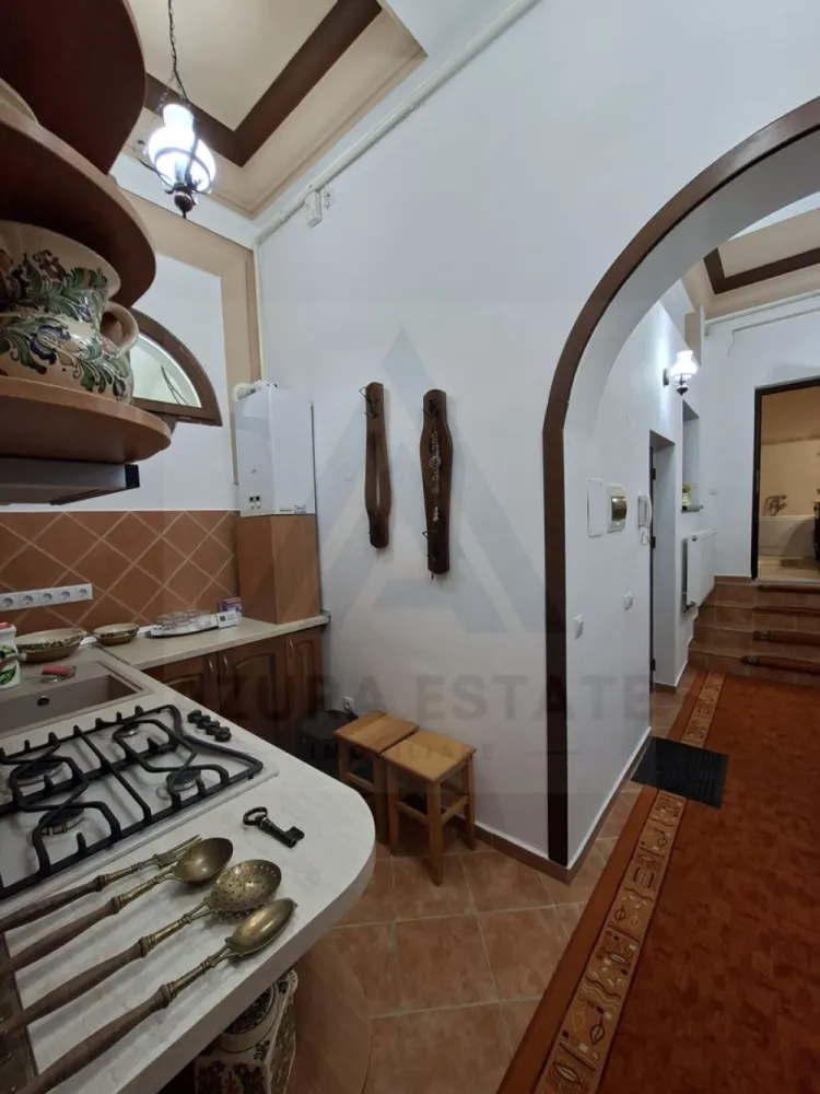 Apartament ultracentral 68 mp utili renovat premium Strada Arhivelor
