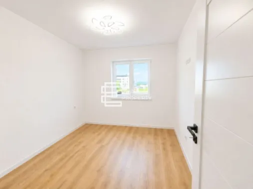 Apartament 3 camere, bloc nou, Calea Surii Mici-Zona de Vest