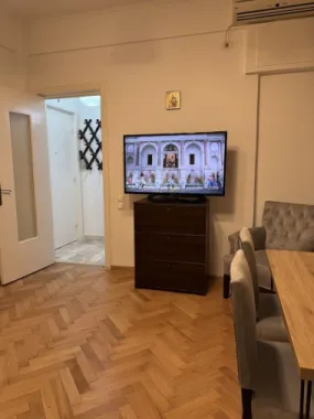Apartament de inchiriat 2 camere Calea Victoriei