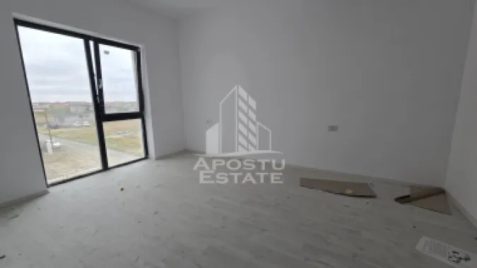 Apartament nou de vanzare, 2 camere, bucatarie inchisa, etaj intermediar, Giroc