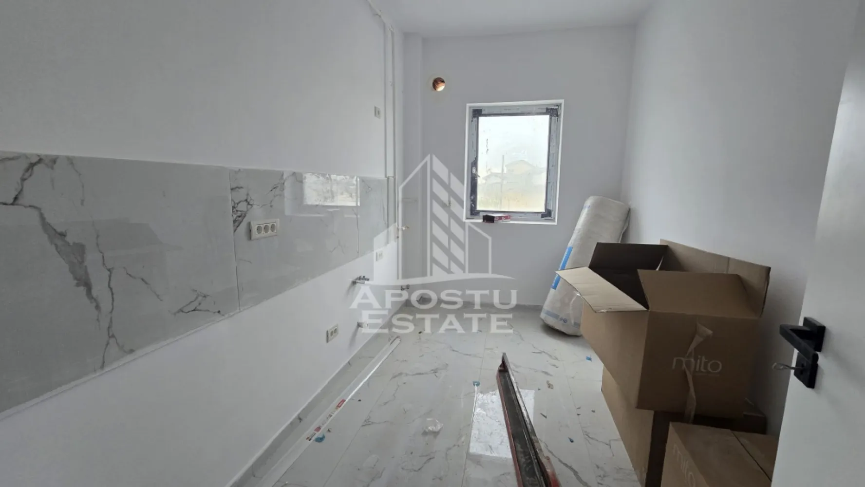 Apartament nou de vanzare, 2 camere, bucatarie inchisa, etaj intermediar, Giroc